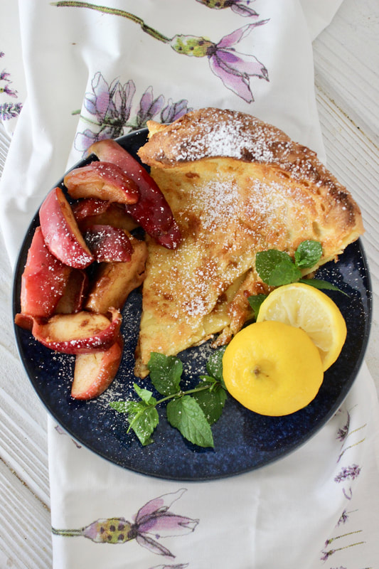 Dutch Baby with Fried Apples