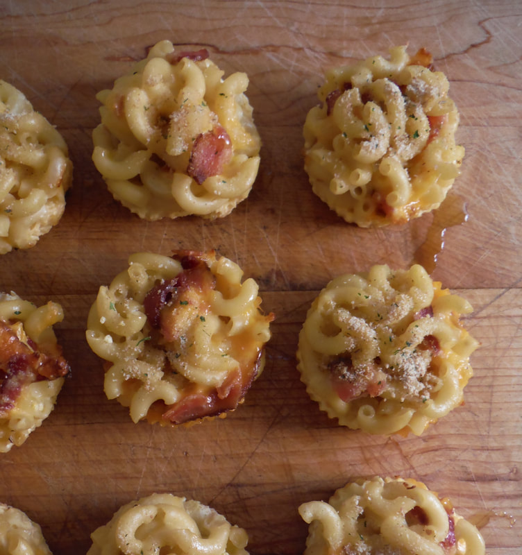 Bacon Macaroni and cheese cupcakes with Extra Virgin Olive Oil