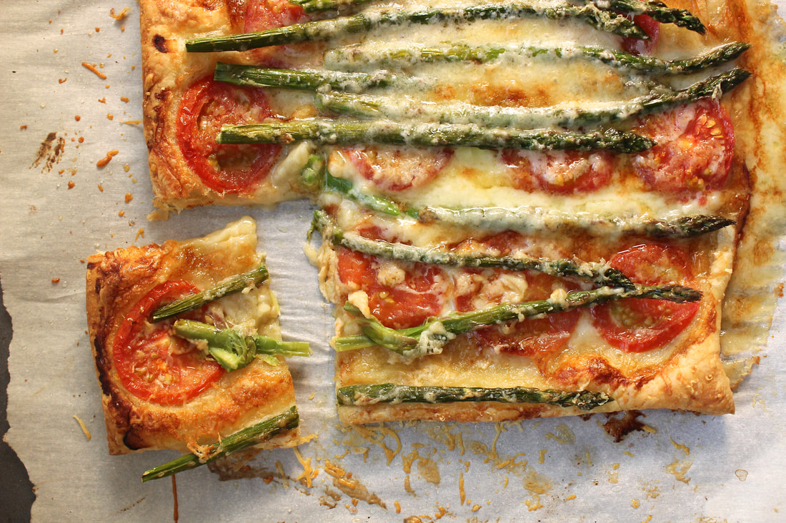 Delicious Tomato, Asparagus, Brie, and Parmesan Tart