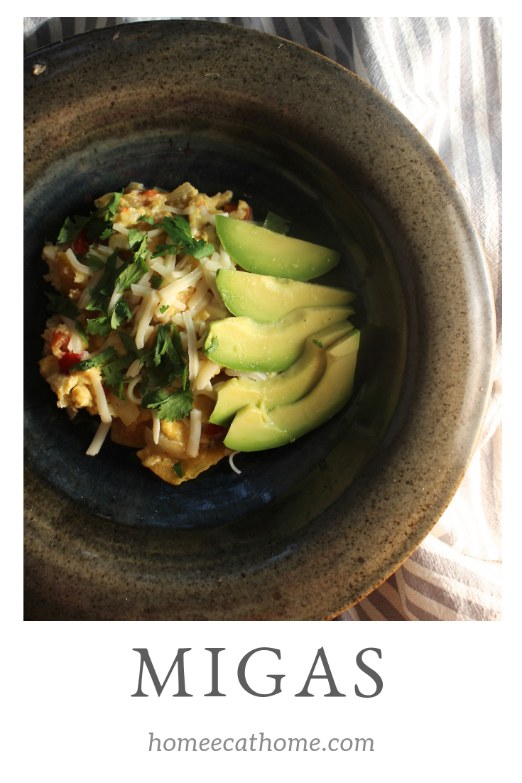 Make these delicious Tex-Mex Migas for dinner. #dinnereggs